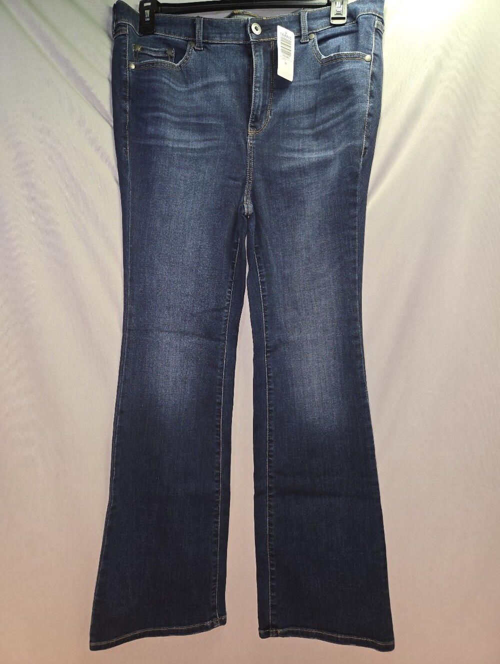 Torrid NWT Women's Dark Blue Bootcut Jeans